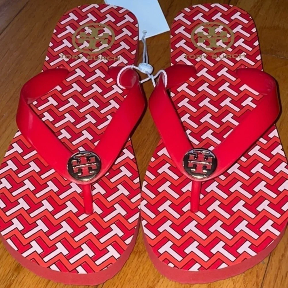 Tory Burch Classic T Zig Zag Chevron Preppy Herringbone Thong Flip Flop Sandals